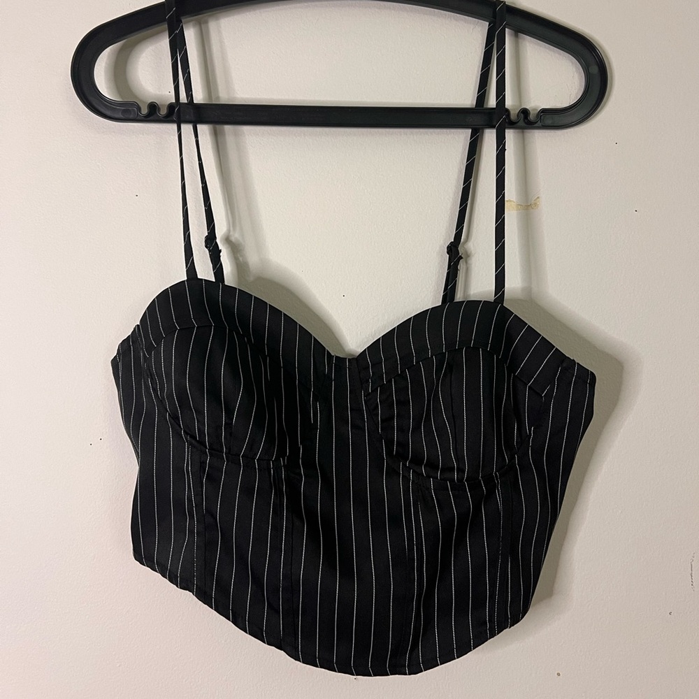SHEIN Women’s Black and White Striped Crop Top